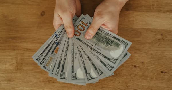 altcoins watch 2025 trends technology