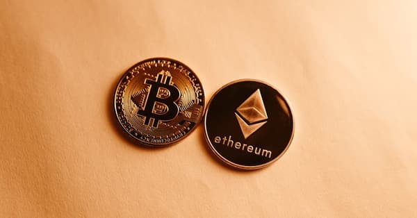 navigating altcoin surge strategies concept