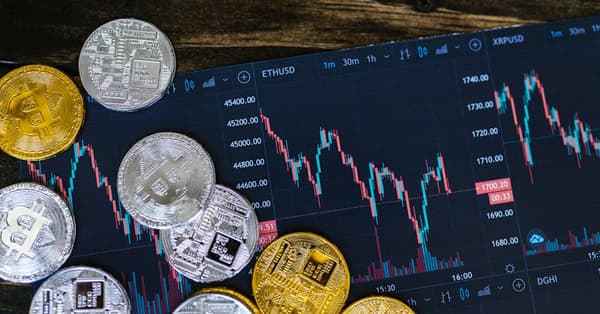 exploring altcoin governance models crypto exchange