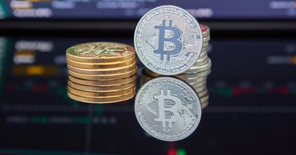 navigating current crypto market investment strategy